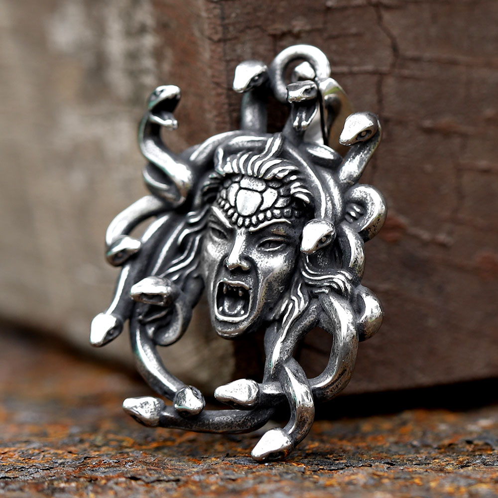 SION L-Collier pendentif Medus - Men Accessories Guide avis et prix