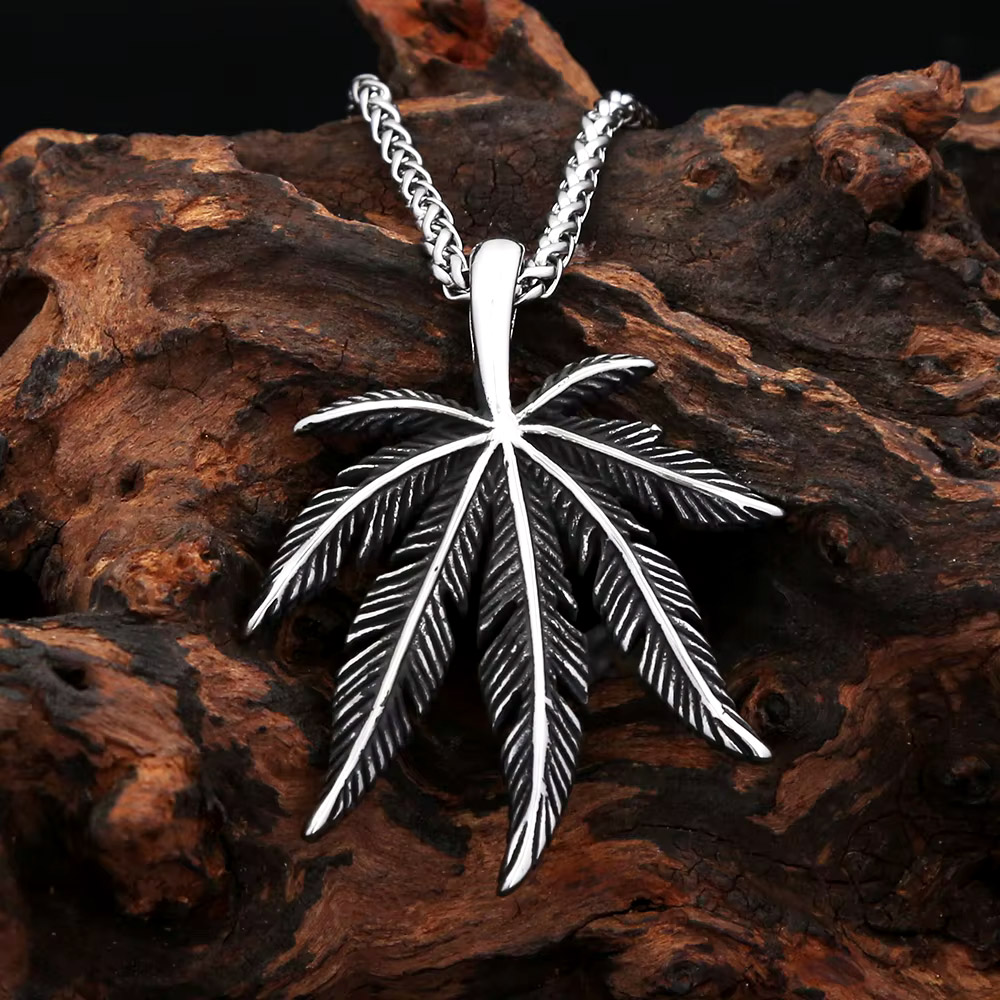 Collier pendentif vintage en f - Men'S Vacation Accessories avis et prix